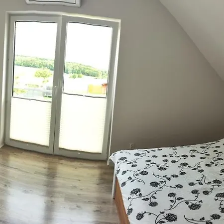 Noclegi I Apiterapia Pszczeli Raj Huta Szklana  Exterior photo